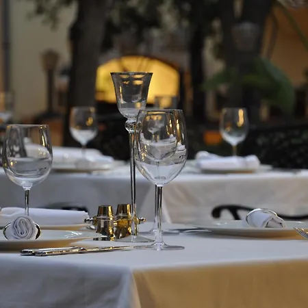 Отель Tuvana 4*